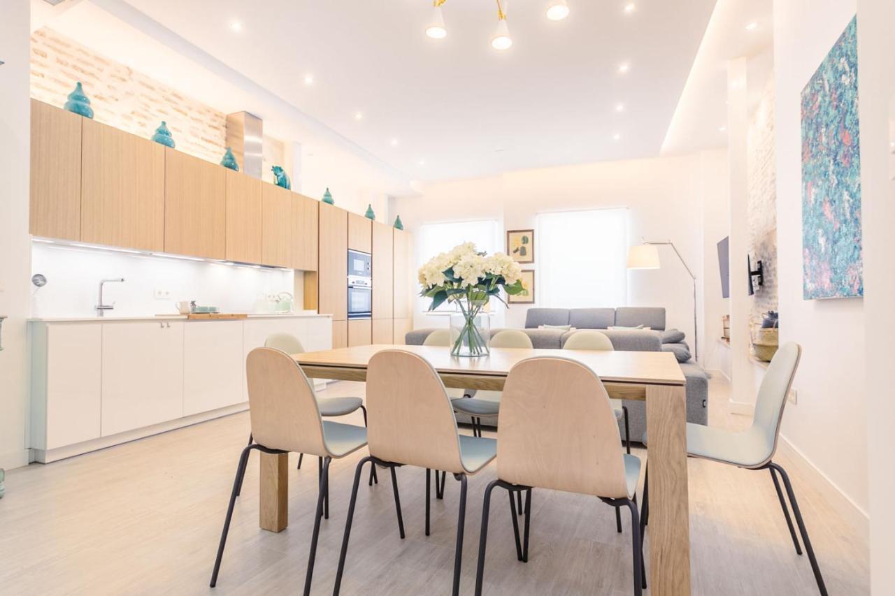 Espectacular Casa De 6 Dormitorios, 7 Banos Y 2 Terrazas Sevilla Dış mekan fotoğraf