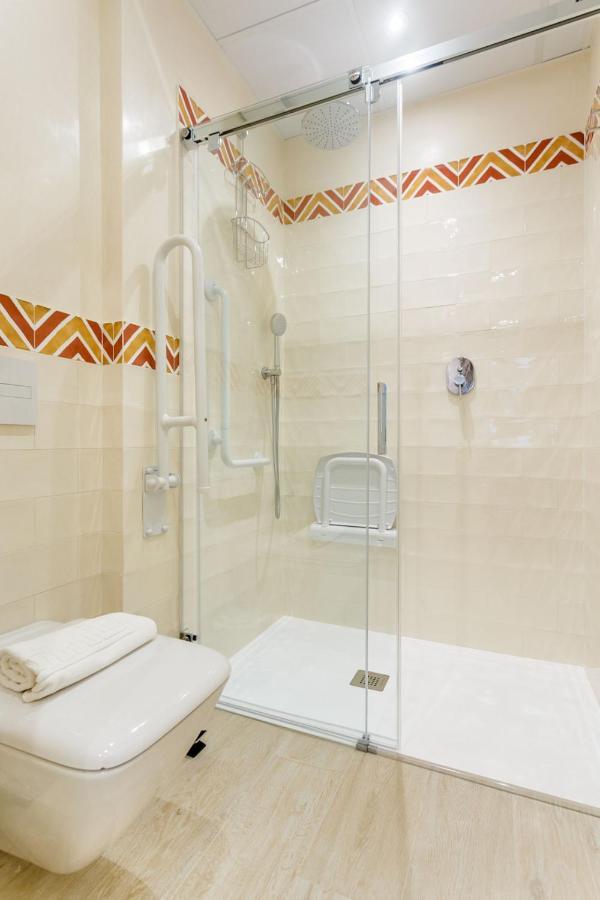 Espectacular Casa De 6 Dormitorios, 7 Banos Y 2 Terrazas Sevilla Dış mekan fotoğraf